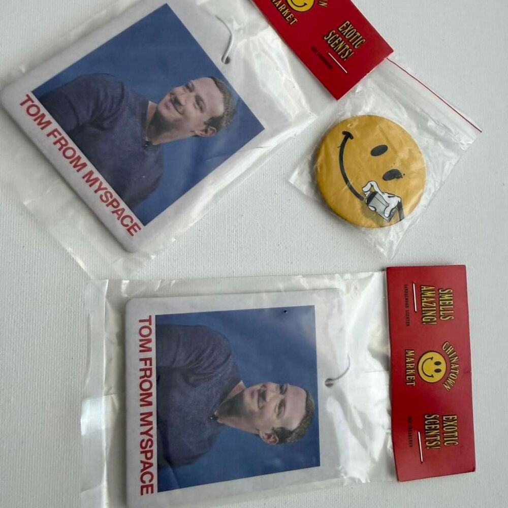 Chinatown-market multi Collectibles